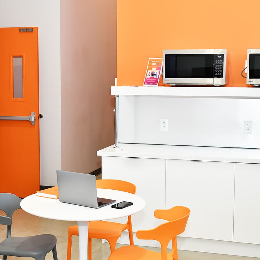 Lunch-friendly break area